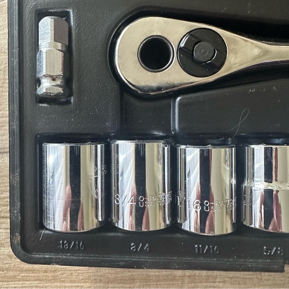 O-Ratchet 12-Piece Hex Drive Ratchet Set with Case - Picture 3 of 12